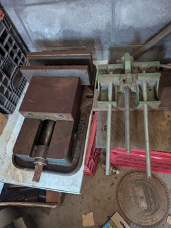 Vintage vice set of 2