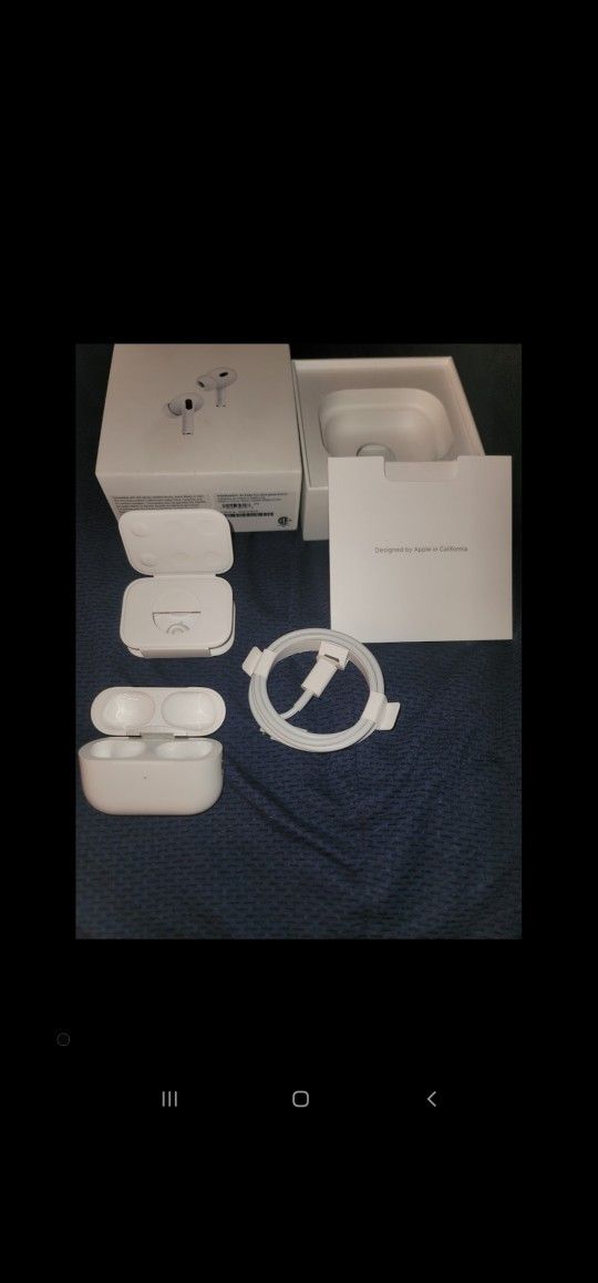 Airpods Pro 2, Case Only, 0riginal. Electronics & Media
