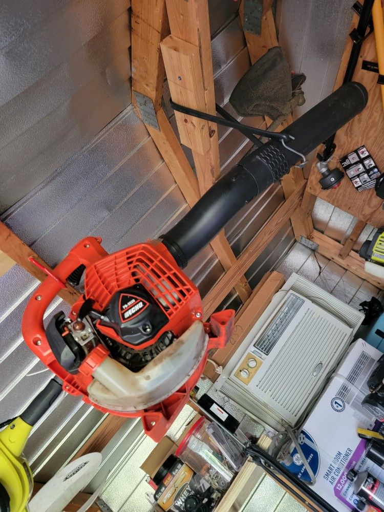 PB 2520 ECHO Gas Blower for Sale in North Miami
