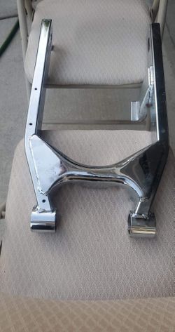 05 dyna harley chrome swing arm
