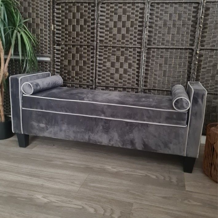 *Refurbished* Benzara Velvet Uphostered Gray Storage Bench