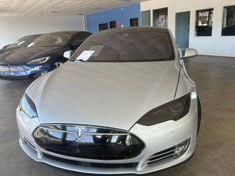 2015 Tesla Model S