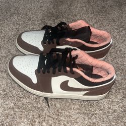 Jordan 1 Mocha Lows