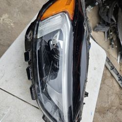 Ford Edge Right Headlight Oem
