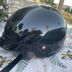 Men’s Large Harley Davidson helmet