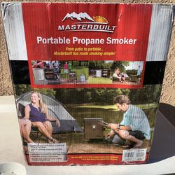 BRAND NEW!Masterbuilt Patio-2-Portable Propane Smoker Built-in Temperature Gauge