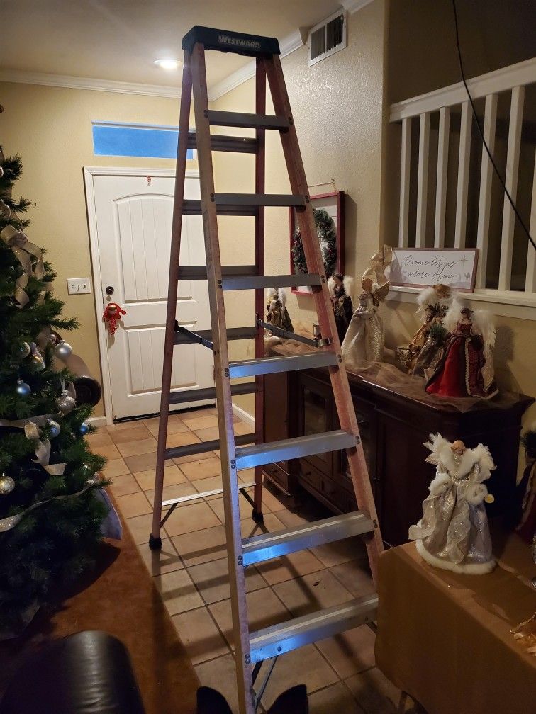 Heavy Duty 300lb Rated 8ft Ladder