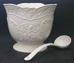 LQQK- WOW-Punch Bowl and Ladle Butler's Pantry - LENOX-RARE