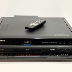 Vintage PIONEER ELITE Lazer Dics / CD/DVD Player. Model: DVL-90