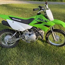 2022 KLX110