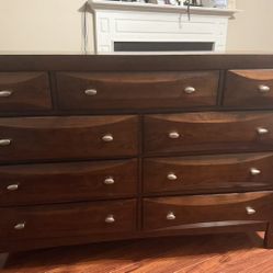 Full Sized Bedroom Set