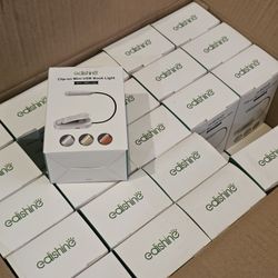 Clip_on Mini USB BOOK LIGHT New In The Box Never Benn Used $8 For Each 