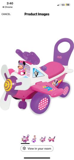 Minnie Mouse airplane ride on
