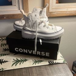 converse usados pero en muy Buenas condiciones Talla 1 de niña 