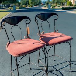 French Farmhouse Rustic Country Grange Furniture Iron Woven Seat Counter Stools 