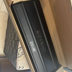  HIFONICS ZD-3350.1D  6700W  MONO BLOCK CAR AMPLIFER