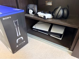 2TB PS5 Pro everything included
