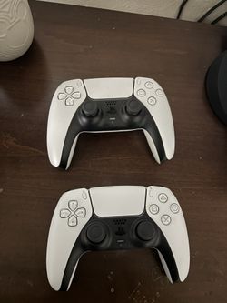 PS5 Controllers