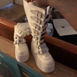 Boots For Men Or Women 