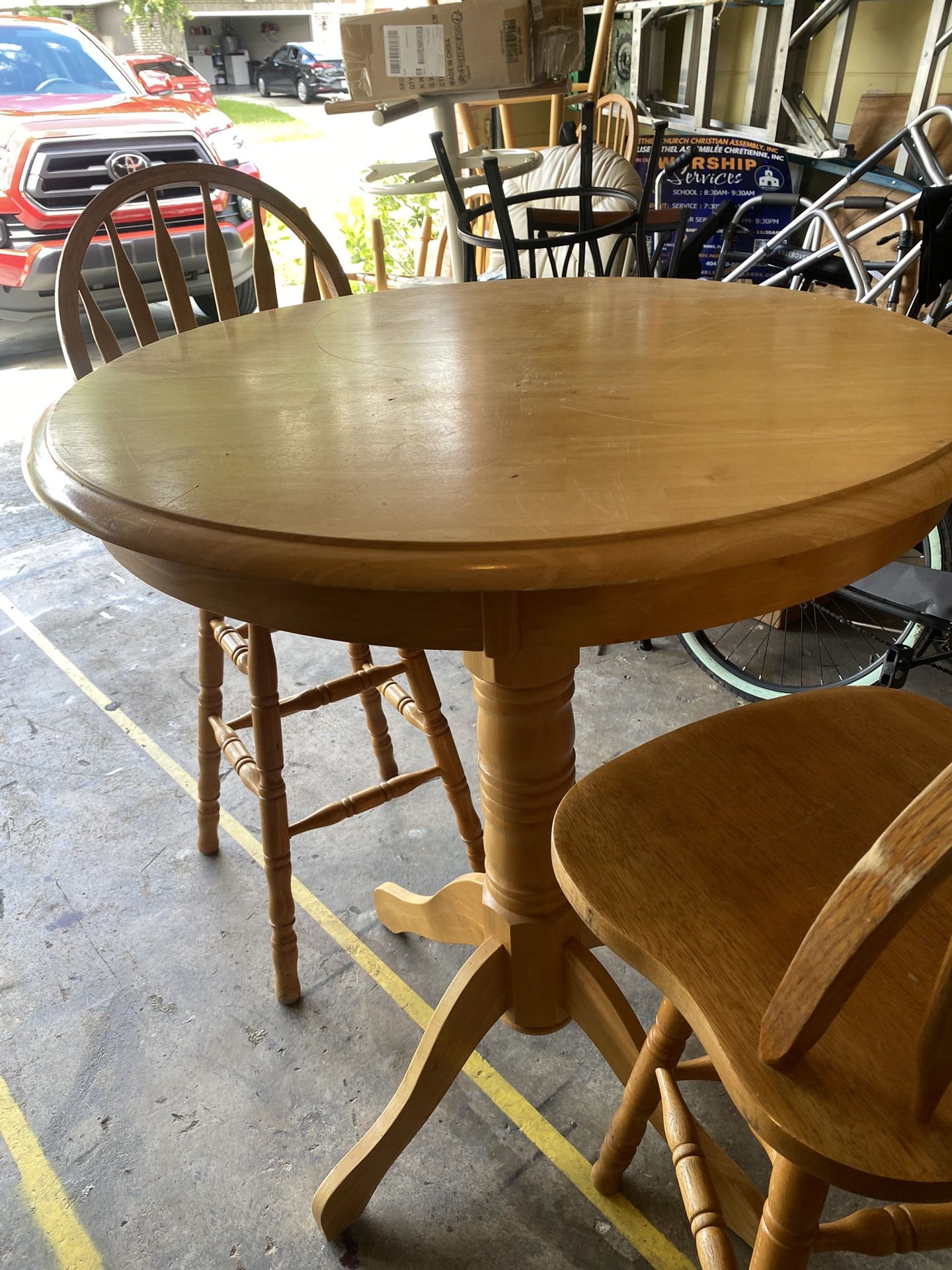 High Table With 3 Barstools