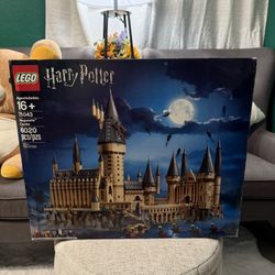 LEGO Harry Potter Hogwarts Castle 71043 – Brand New, Sealed