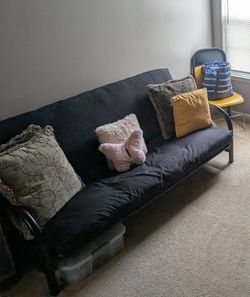 Queen futon