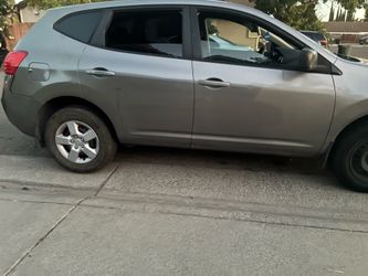 Nissan rogue 2009