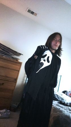 ghosteface mask and robe