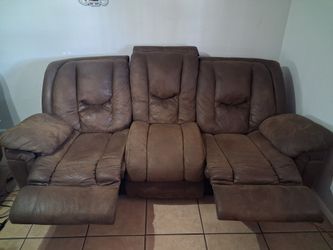 2 sofas or couches recliner couch