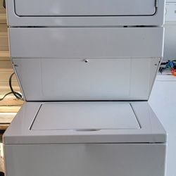 CLEANEST AND MOST RELIABLE WASHER AND ELECTRIC DRYER,  4 MONTHS WARRANTY,  FREE DELIVERY AND INSTALLATION 