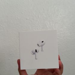 AirPods Pro 2nd Generation (New&Sealed) 