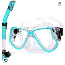 New adult snorkel and diving mask