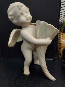 8"-Handmade Porcelain Cherub