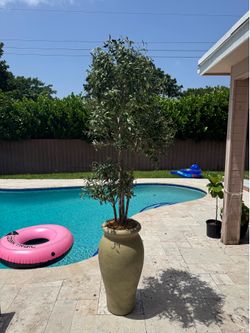 ARTIFICIAL OLIVE TREE
