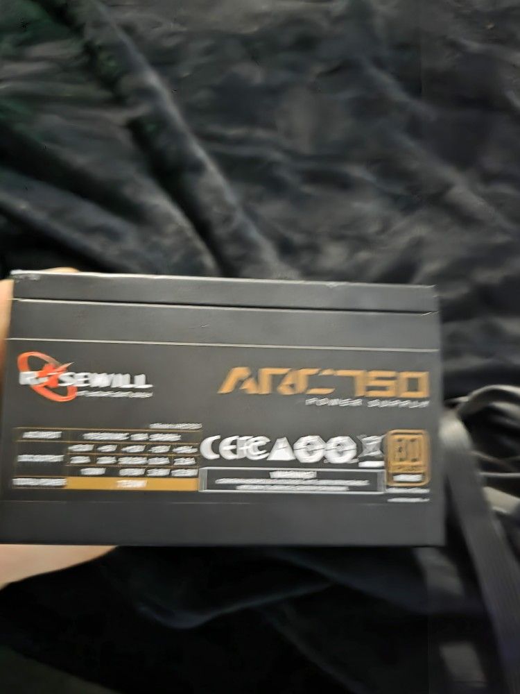 750w Power Supply Rosewill