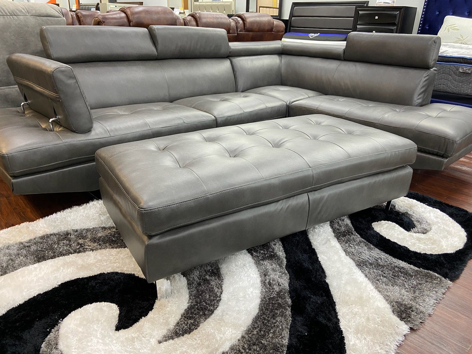 BEAUTIFUL GREY IBIZA SMALL SECTIONAL SOFA!$899!*SAME DAY DELIVERY*EASY FINANCING*NO CREDIT NEEDED*HUGE SALE*