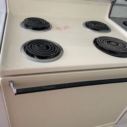Whirlpool Old School Clean Electric Stove Range!   30”   Bisque color  $149   Buy Rite Appliance  2327 E Third St Dayton OH 45403   30-Day