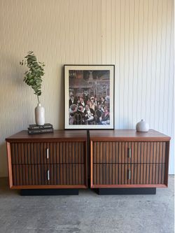 Mid Century Modern Refinished Nightstands – Pair