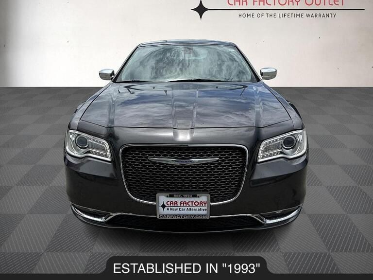 2019 Chrysler 300