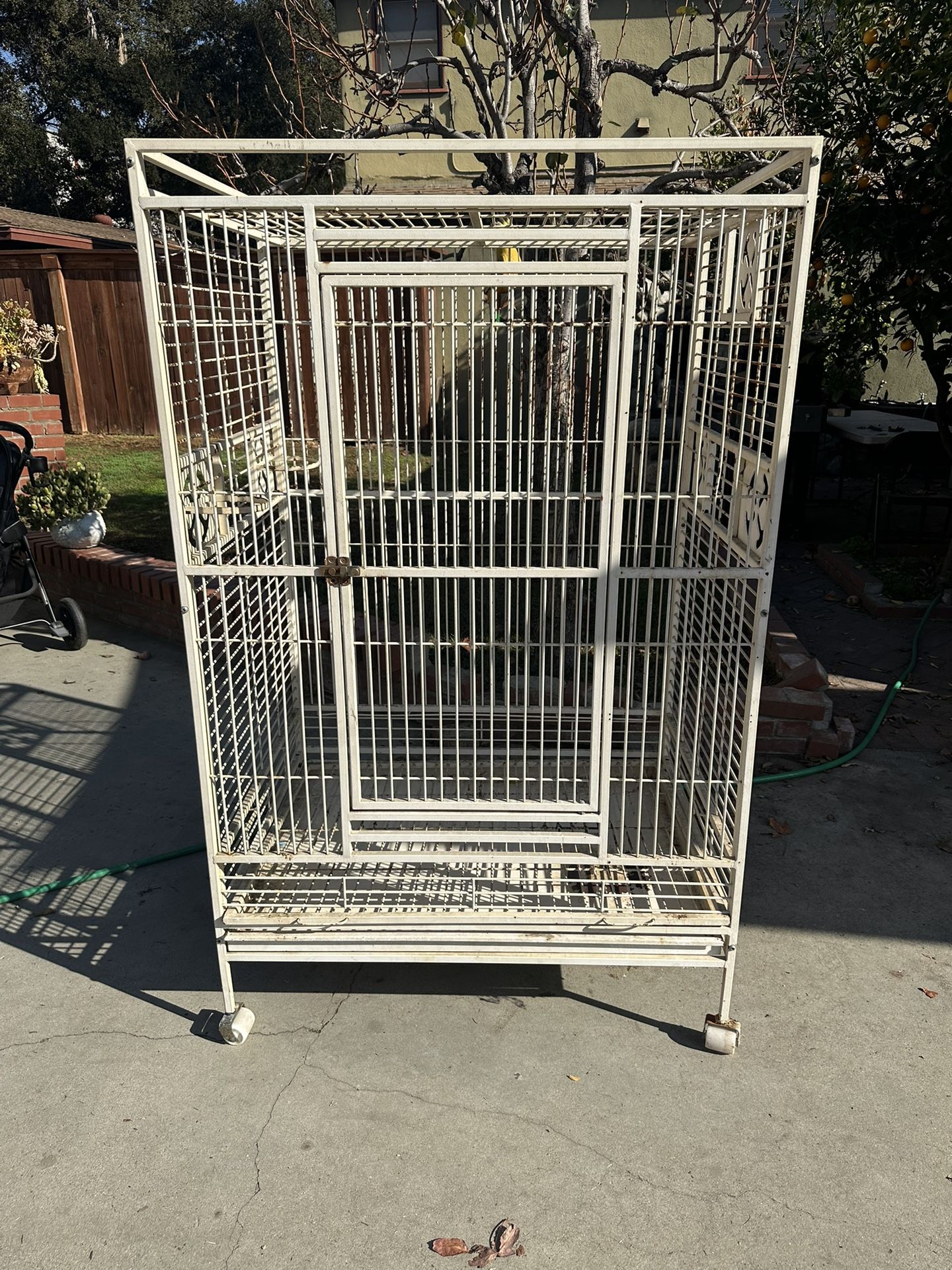 PARROT CAGE (USED)