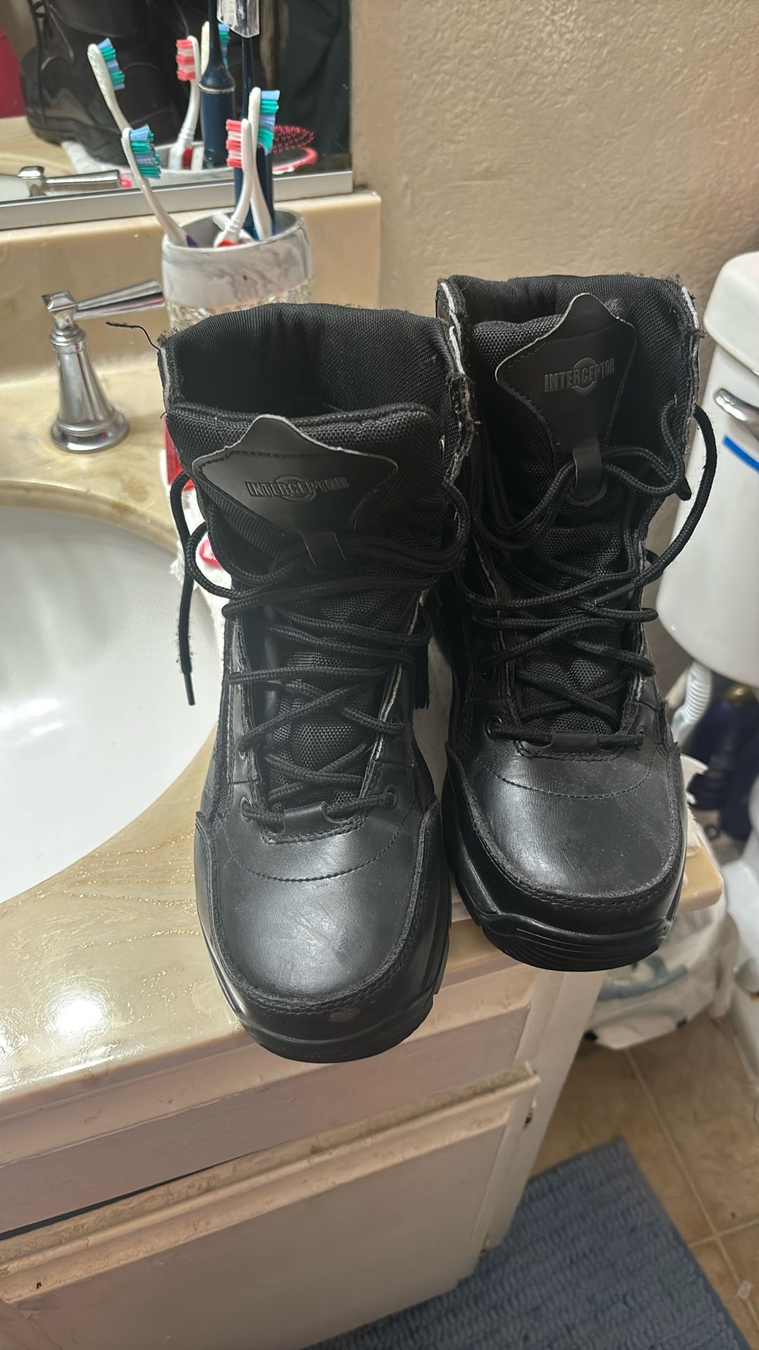 Work Boots interceptor