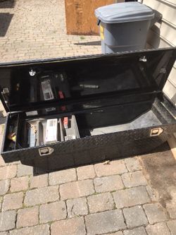Toolbox for smaller truck with keys