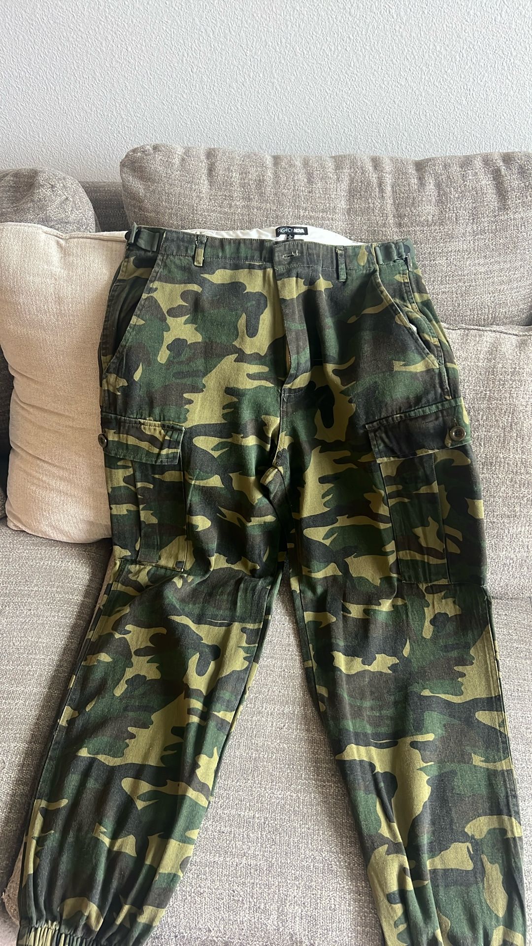 Fashion nova cargo pants