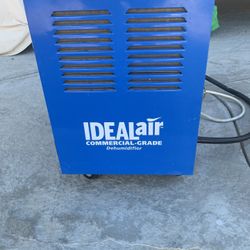 Dehumidifier 