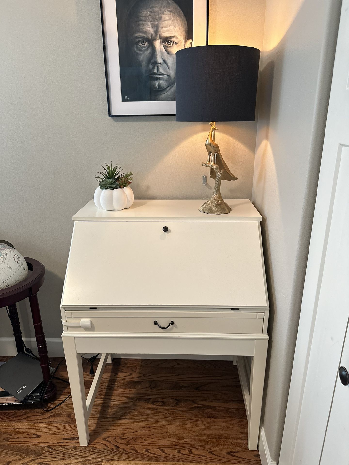 Like New White Secretary Desk IKEA