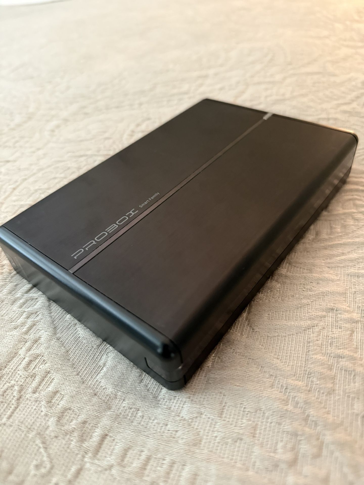 500GB Hard Drive (MacOS/Windows)
