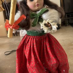 Vintage Animated Christmas Girl With Candle 