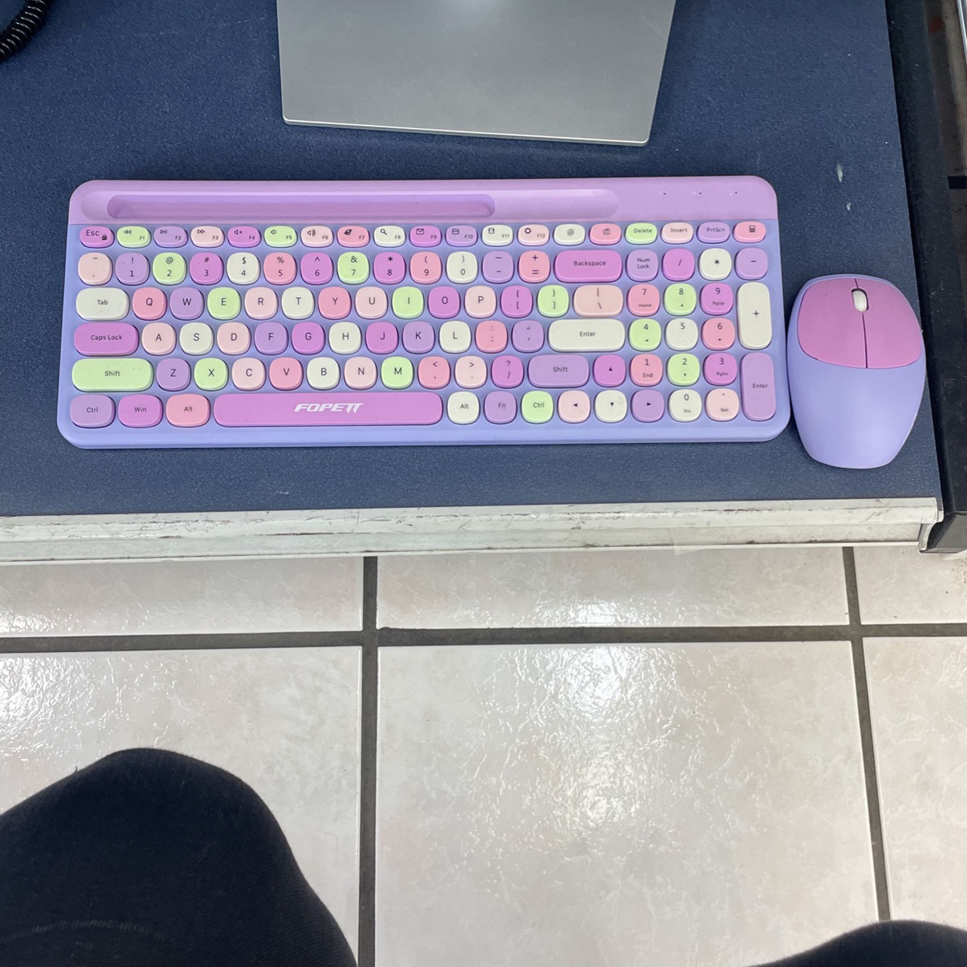 MOUSE AND KEYBOARD 