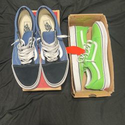 2 Pairs Of  Vans 75$