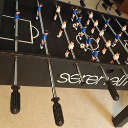 Foosball table - Serenelife